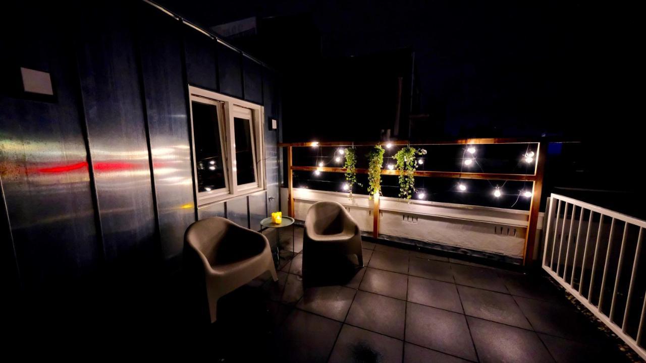 Sunny 45M2 Penthouse With Balcony And Terrace Apartment ไอนด์โฮเวน ภายนอก รูปภาพ